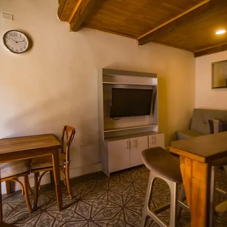 1ca-1d Apartamento Duplex En Getsemani De Apartment Cartagena